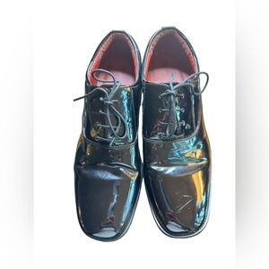 Bruno Marc Shiny Black Shoes Size 12 (Used - Good Condition)